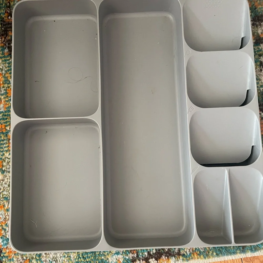 Gray Makeup Organizer with Multiple Compartments and Modern Design